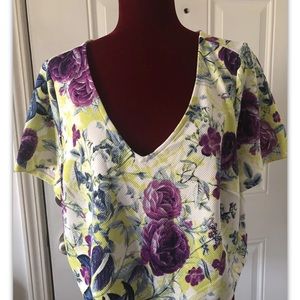 Torrid White floral Crop Top 2x New